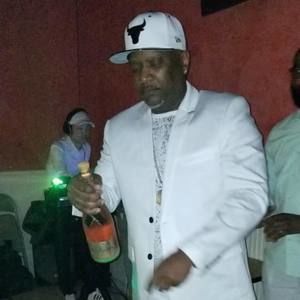 Meet your Posher, Steve